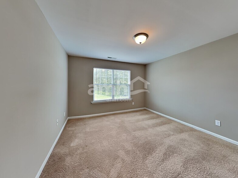 Building Photo - 4506 Cardinal Grove Blvd