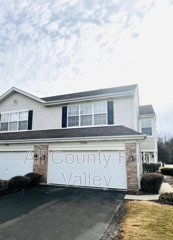 Building Photo - 2340 Stoughton Cir