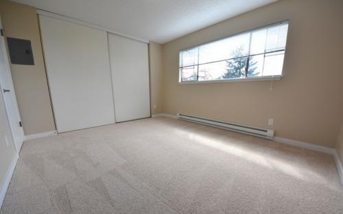 Building Photo - 2 bedroom in Seattle WA 98107