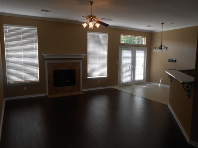 Building Photo - Beautiful 5br/3ba Arlington home with lots of upgrades! Pets are owner approval, fees apply. Carp...