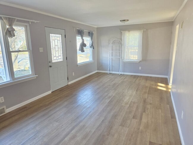 Building Photo - 8600 Engler Ave