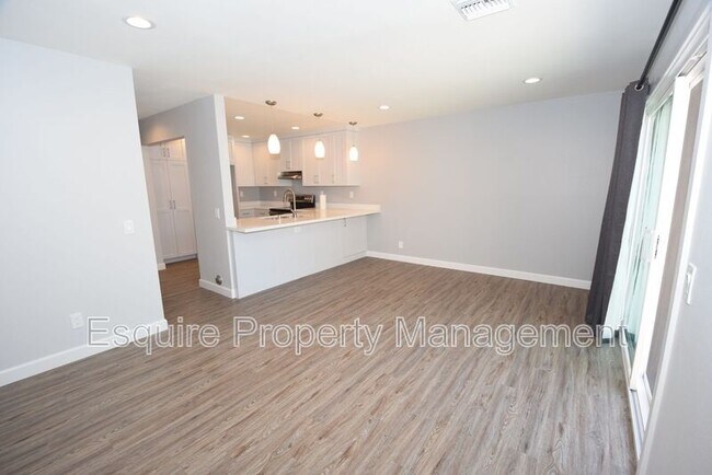 Building Photo - 3611 Ketch Ave
