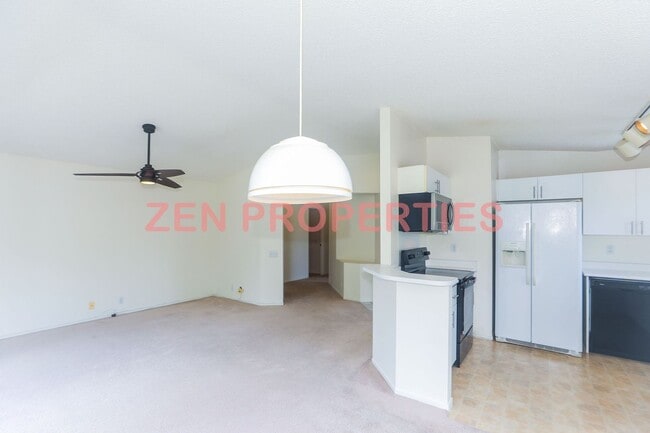 Building Photo - 2 Bedroom, 2 Bath, 2 Car Garage for rent a...