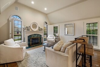 Building Photo - 470 Eastin Dr