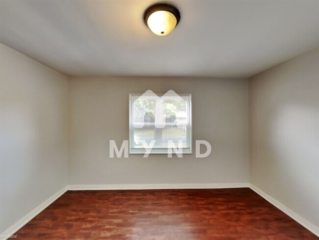 Building Photo - 2 br, 1 bath House - 1200 Daniel Dr