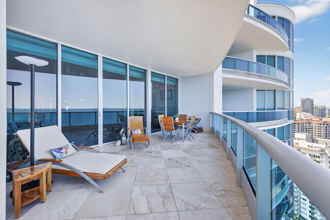 Building Photo - 1600 S Ocean Blvd