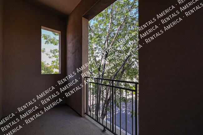Building Photo - 4777 S Fulton Ranch Blvd