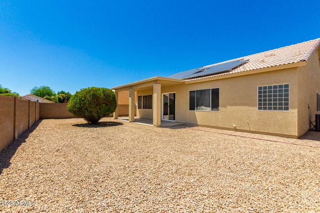 Building Photo - 13711 W Tara Ln