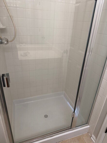 Building Photo - 5843 Butterfield Dr