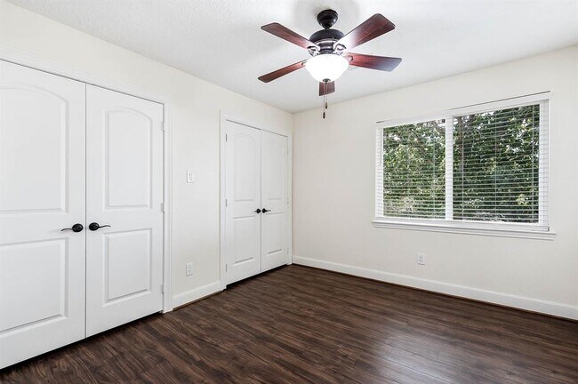 Building Photo - 18909 Walden Forest Dr