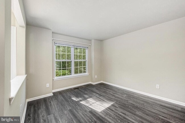 Building Photo - 131 Gleneagles Dr
