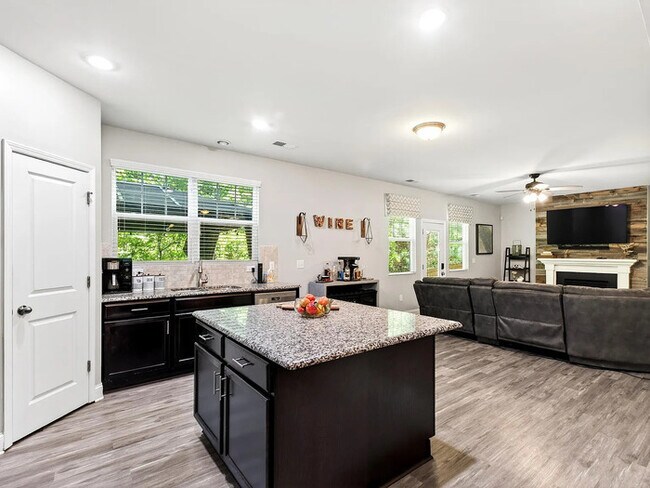 Building Photo - Earn Wealth While Leasing – Like a Homeowner – Lease to Own