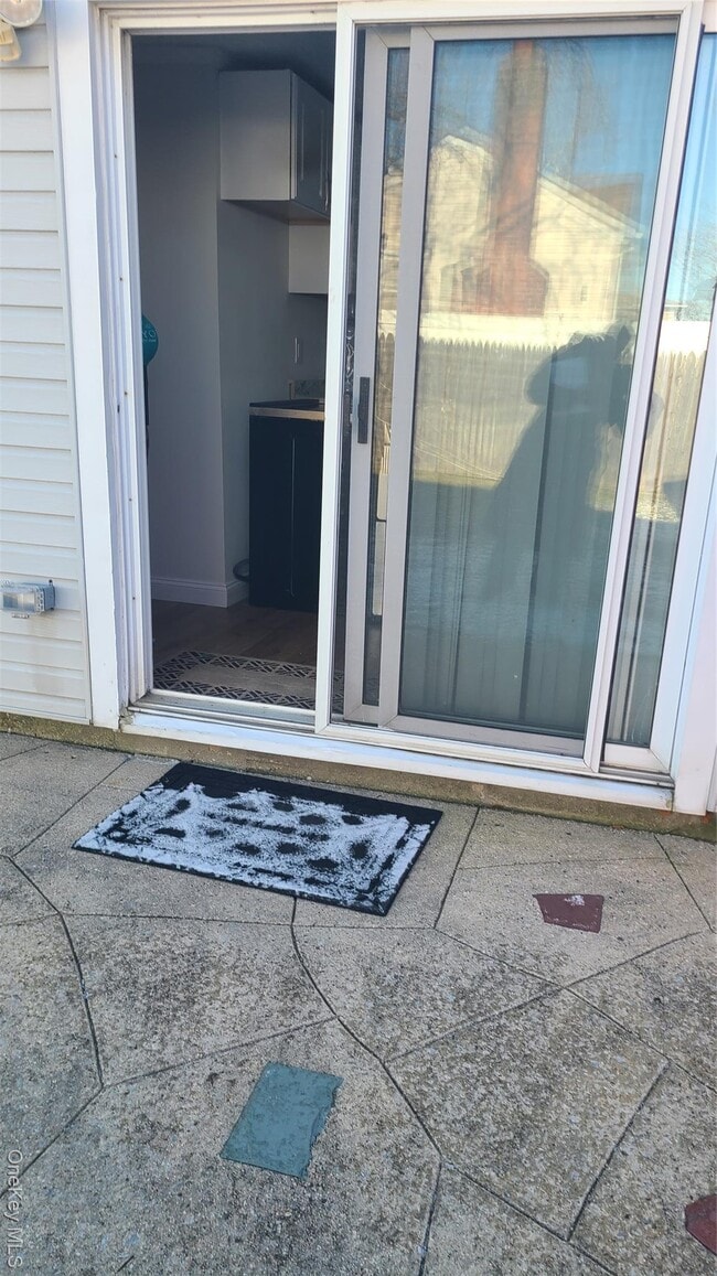 Building Photo - 769 Washington St