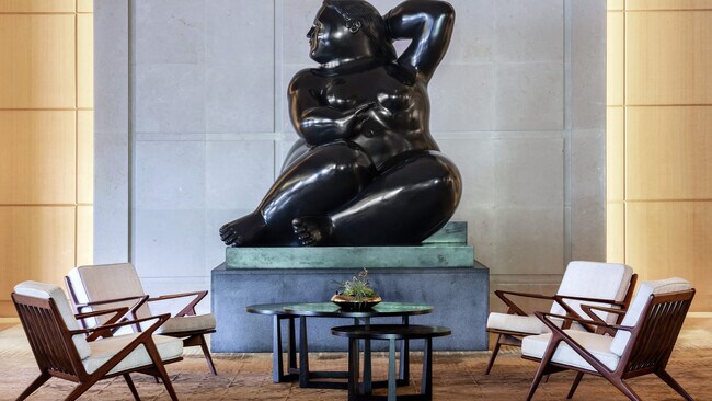 Building Photo - 1441 Brickell Ave