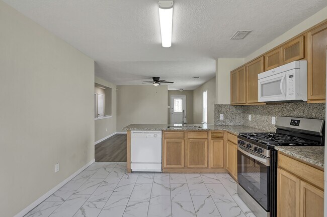 Building Photo - 3626 Garrison Run Dr