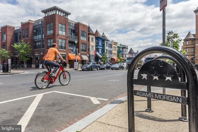 Building Photo - 1701 16th St NW