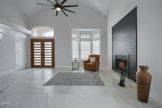 Building Photo - 7413 Le Conte Dr