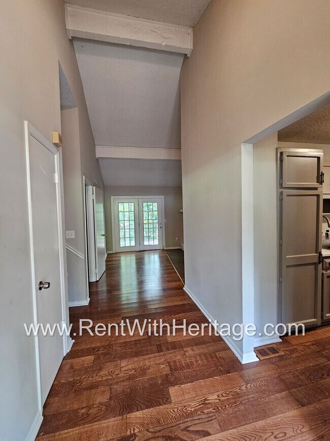 Building Photo - Gorgeous 4bd / 2.5 in Popular Arbor Statio...
