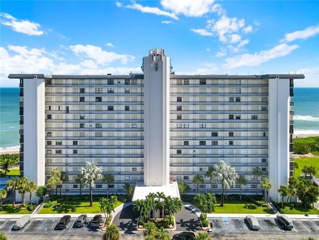 Building Photo - 10680 S Ocean Dr