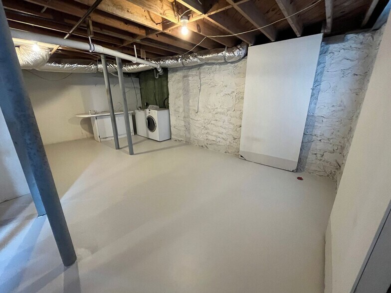 Building Photo - 3194 N Druid Hills Rd