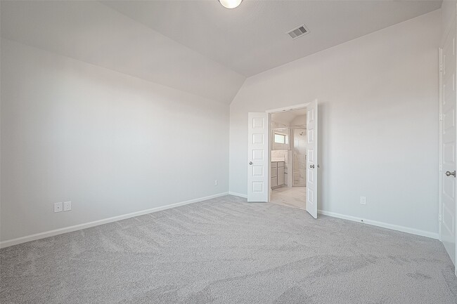 Building Photo - 9707 Satsuma Path