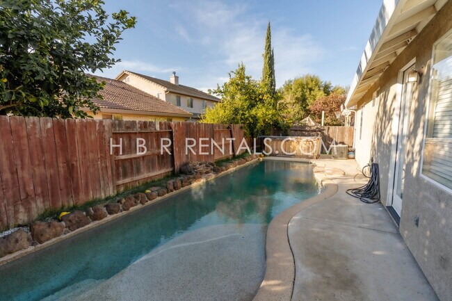 Building Photo - Charming 3-Bedroom Home with a Beautiful Pool in Lathrop! *POOL SERVICE INCLUDED*