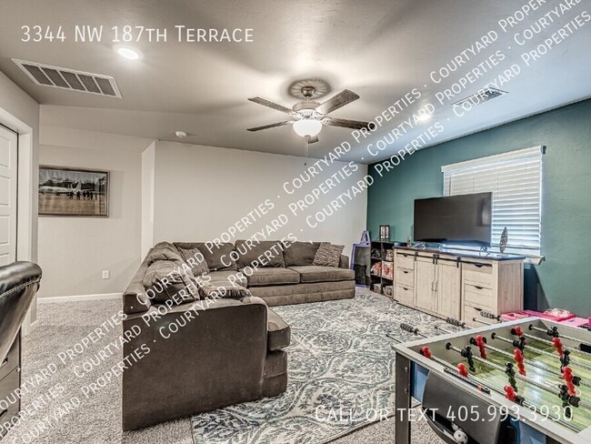 Building Photo - 3344 NW 187th Terrace
