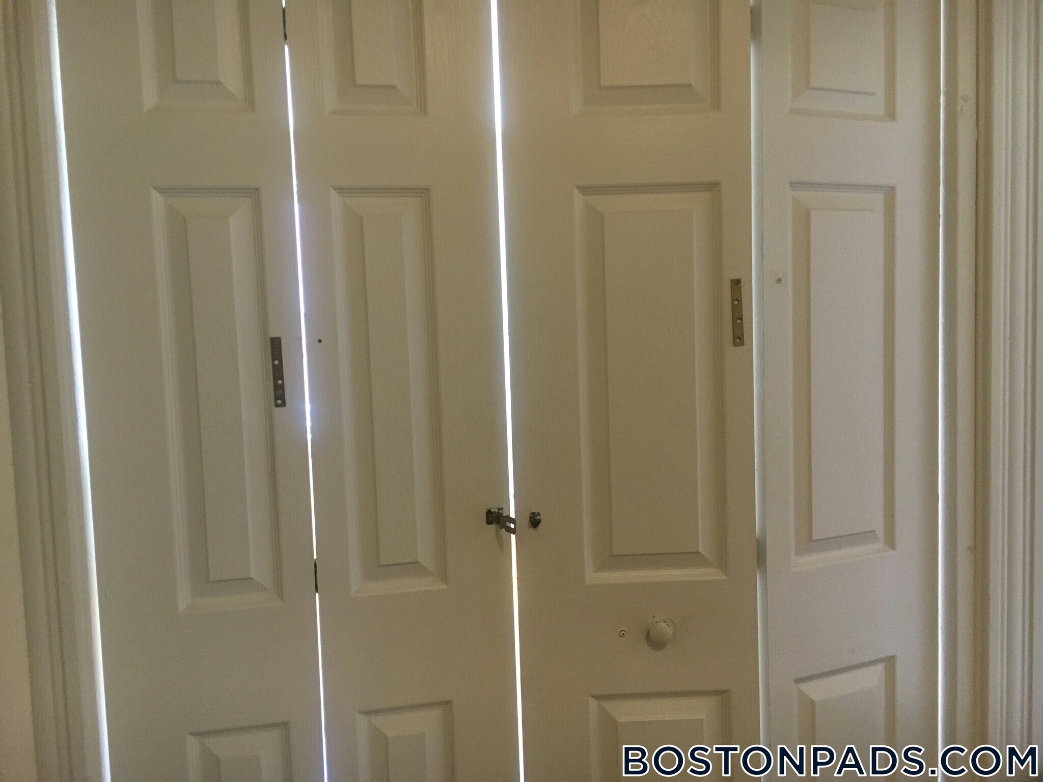 Building Photo - 119 Sutherland Rd