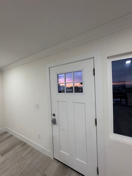 Building Photo - 4619 Del Monte Ave