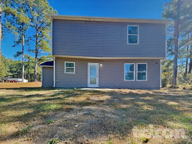 Building Photo - 572 Lakerun Dr