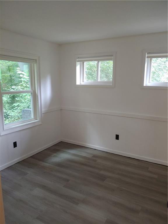 Building Photo - 1450 Shadowbrook Dr