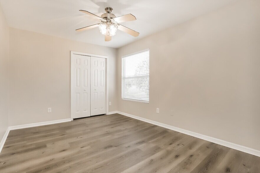 Building Photo - 17126 Falconridge Rd