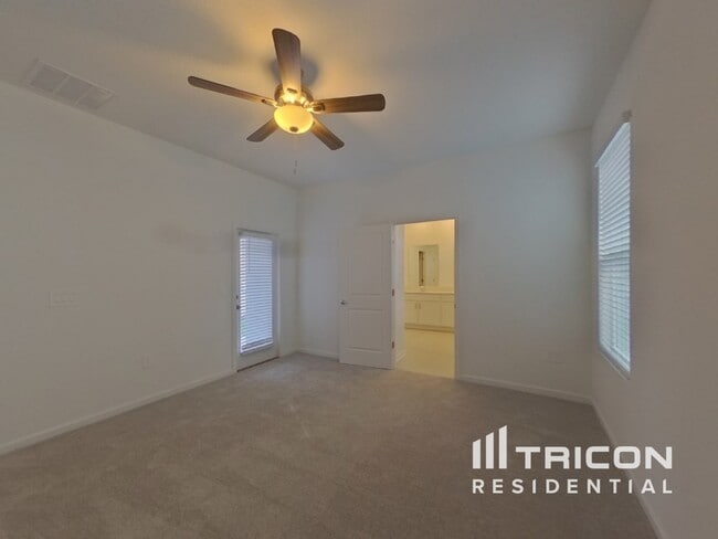 Building Photo - 2450 Peace Of Mind Ave