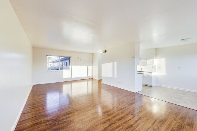 Floorplan - 1008 E 23rd St