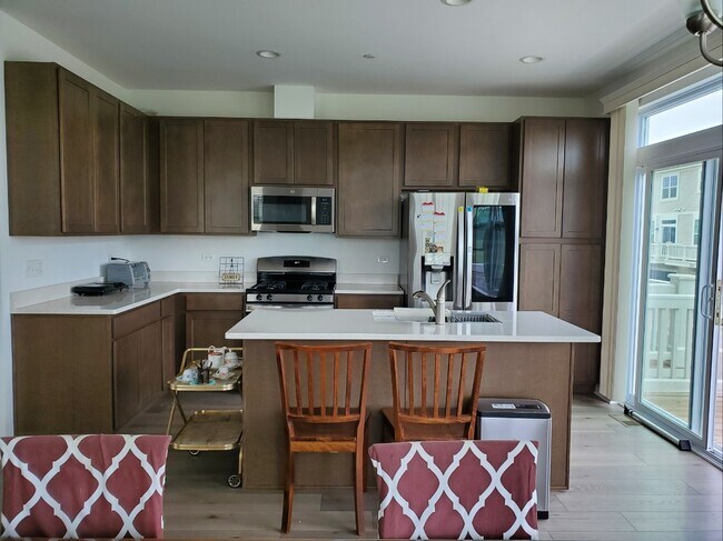 Building Photo - 300 Timberleaf Cir