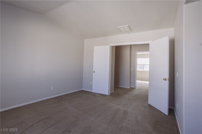Building Photo - 7920 Hornbeam Ct