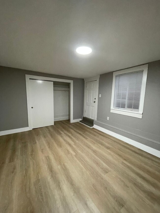 Building Photo - 1619 12th St