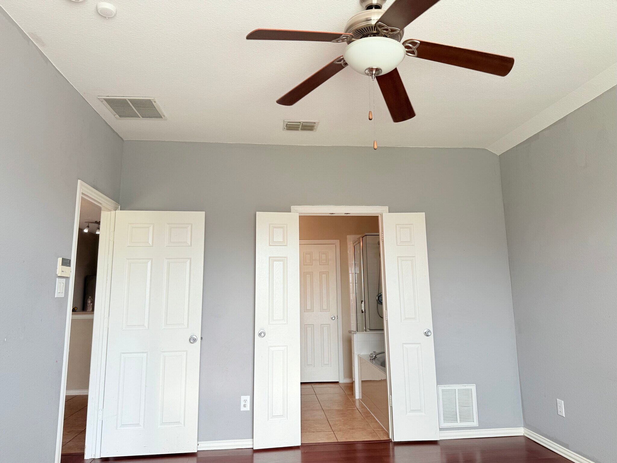 Building Photo - 4515 Sawgrass Dr