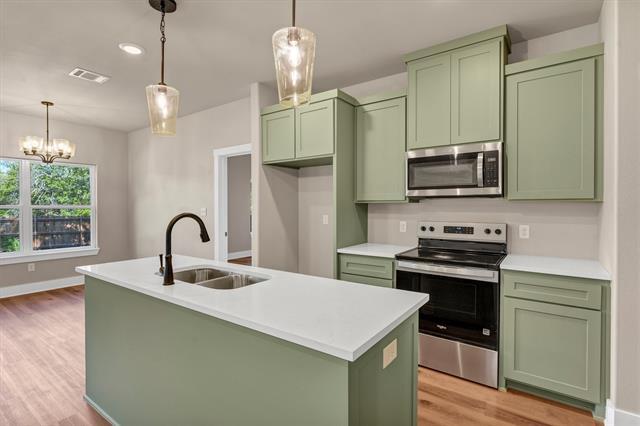 Building Photo - 809 Branding Iron Trail