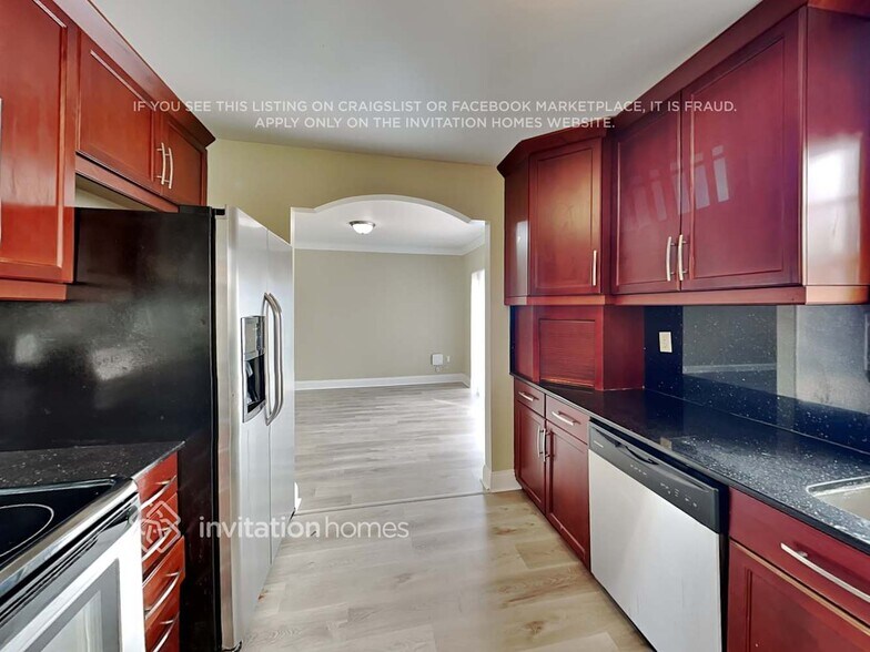 Building Photo - 18925 NW 78th Ct