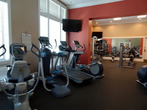 Building Photo - SEASONAL/ SHORT-TERM TURNKEY FURNISHED- 2 /2 AT THE RENAISSANCE DOWNTOWN!!