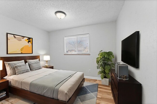 Building Photo - 3 Bed, 1 Bath Home for Rent, Available Now!