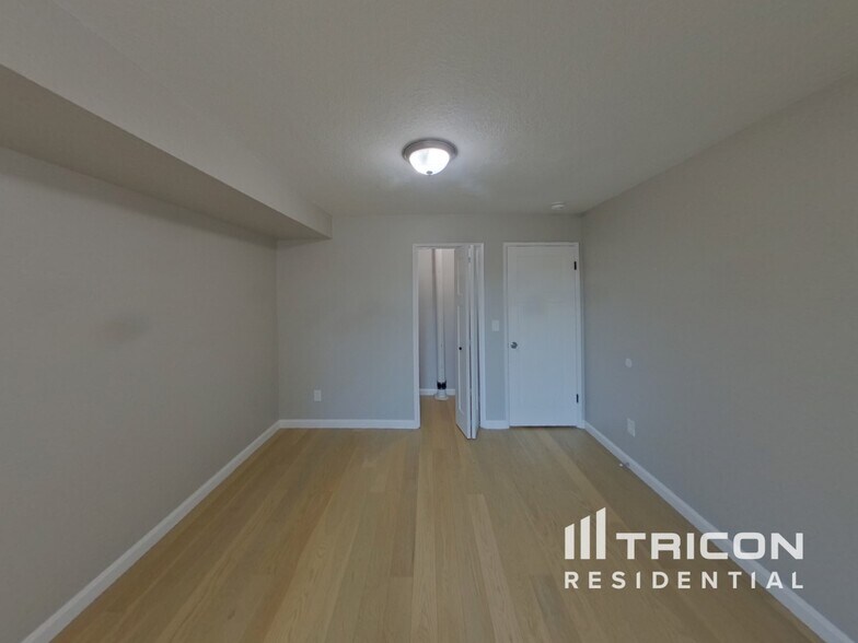 Building Photo - 1250 Hemlock St