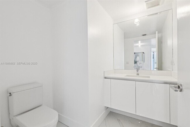 Building Photo - 330 Sunny Isles Blvd