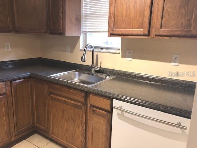 Building Photo - 232 Bamboo Dr