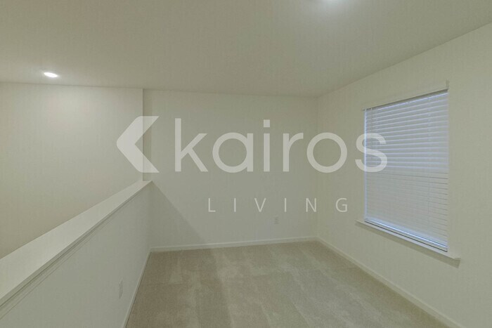 Building Photo - 218 Birch Ave