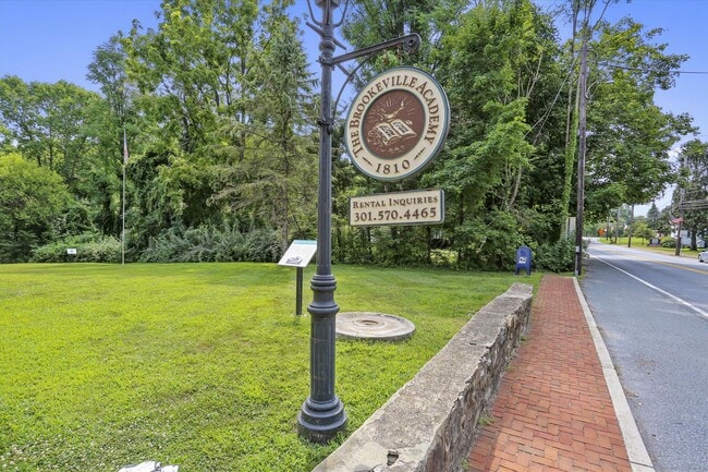 Building Photo - 21816 Gaithers Meadow Ln