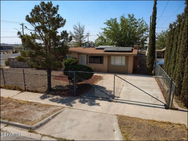 Building Photo - 5726 Dearborne Dr