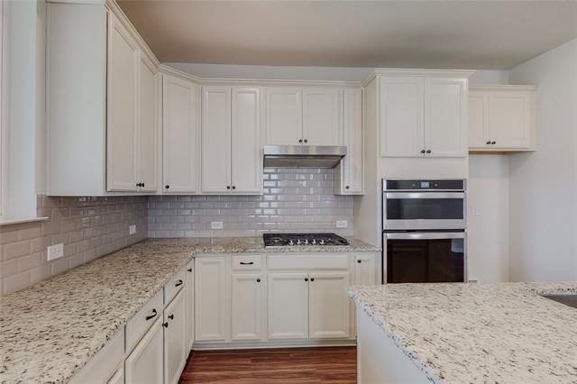 Building Photo - 2424 Mockingbird Ct