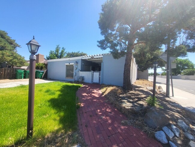 Primary Photo - 3501 Imperial Way